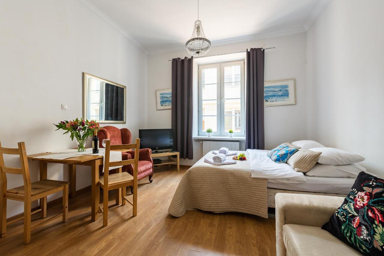 Miodowa Street P&O Serviced Apartments Warschau Exterior foto